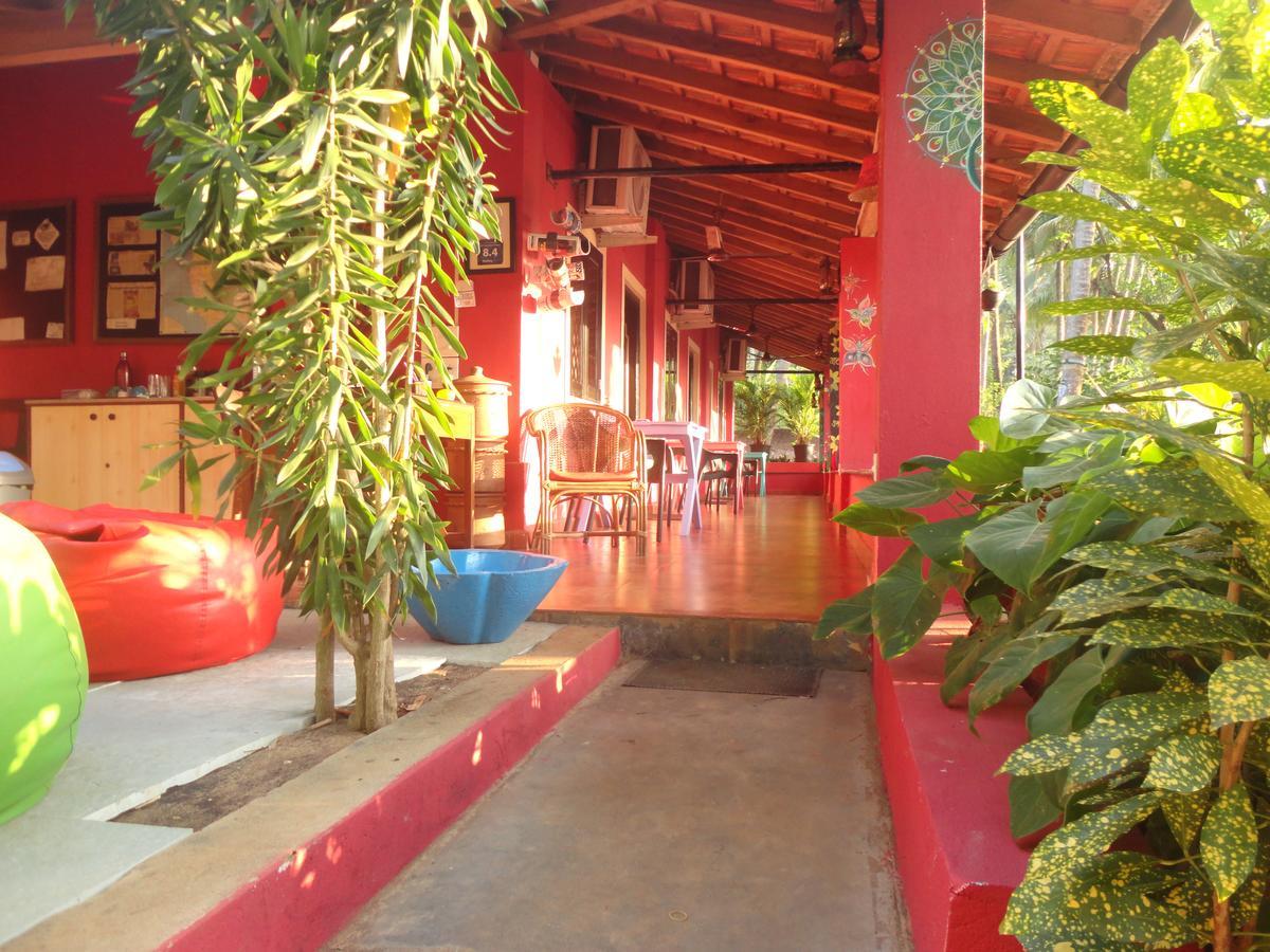 The Yuppi Hippi Female Hostel Anjuna Exterior foto