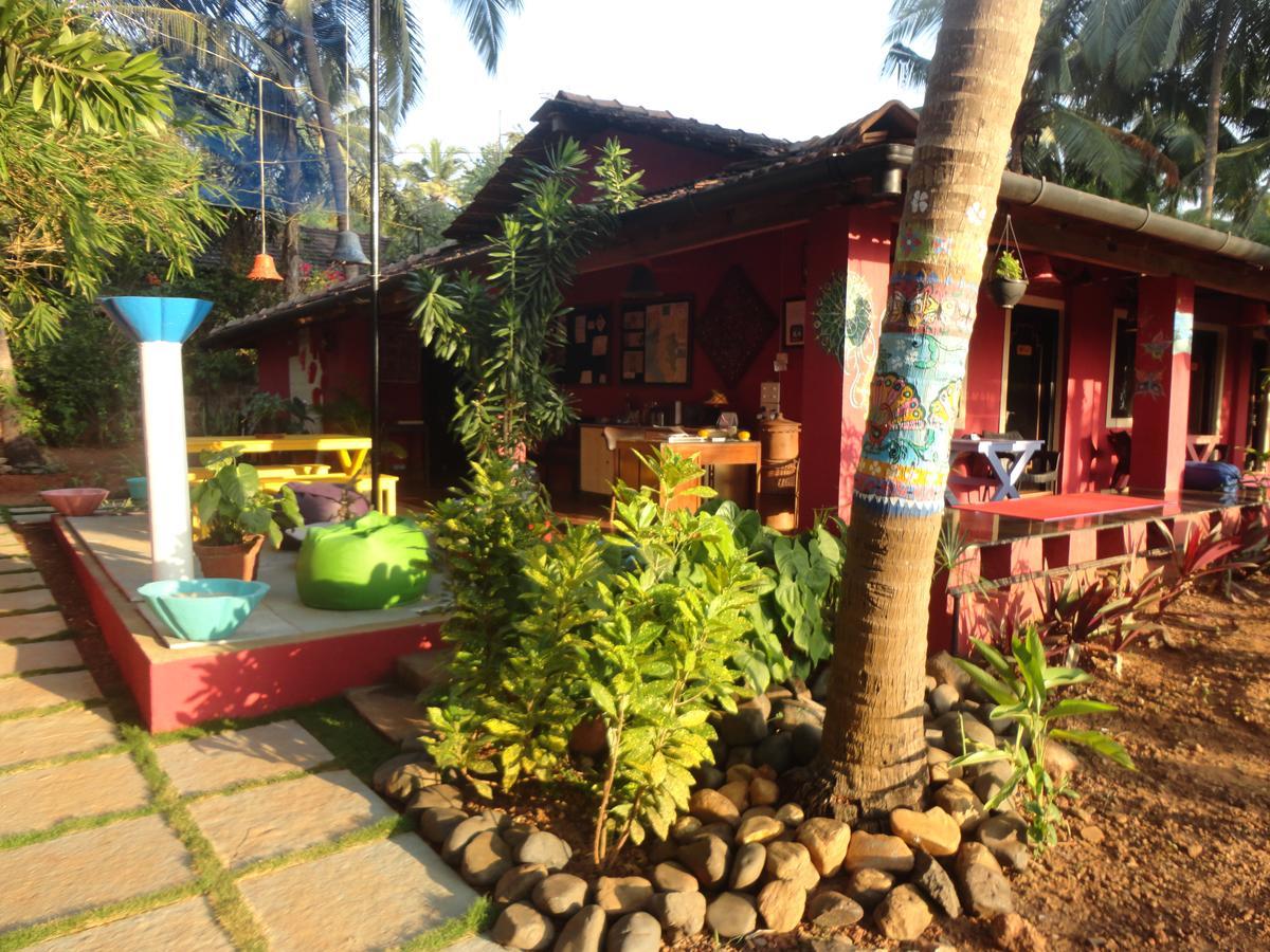 The Yuppi Hippi Female Hostel Anjuna Exterior foto